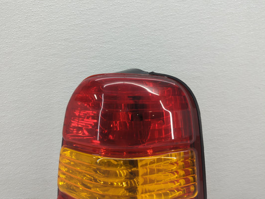 2001-2007 Ford Escape Tail Light Assembly Passenger Right OEM P/N:1L84-13B504-D 4L84-13B504-D Fits OEM Used Auto Parts