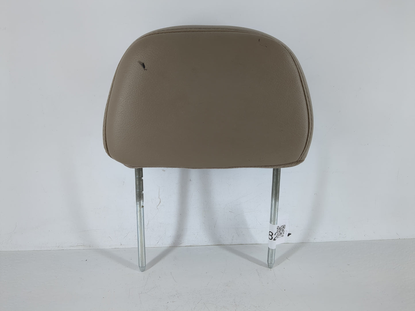 2006 Ford Expedition Headrest Head Rest Front Driver Passenger Seat Fits OEM Used Auto Parts - Oemusedautoparts1.com