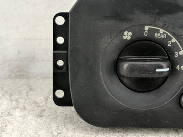 2006 Ford Expedition Climate Control Module Temperature AC/Heater Replacement Fits OEM Used Auto Parts