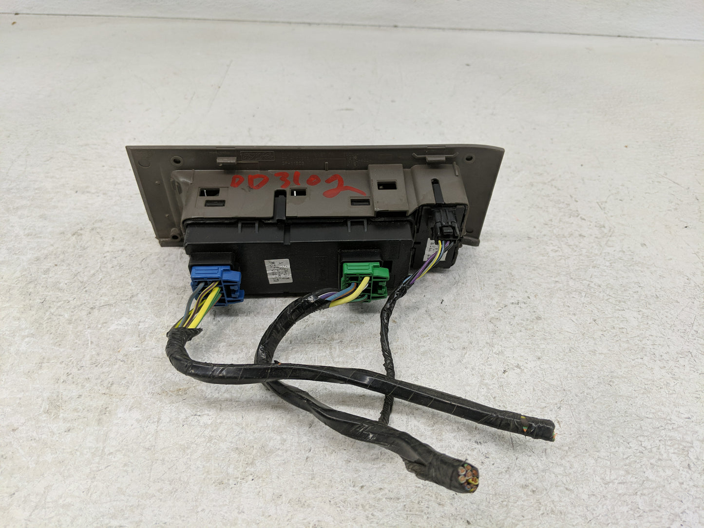 2006-2007 Ford Explorer Master Power Window Switch Replacement Driver Side Left Fits Fits 2006 2007 2008 2009 2010 OEM Used