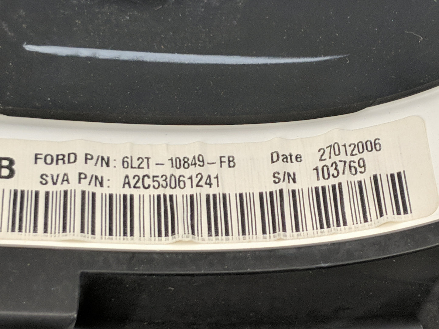 2006 Ford Explorer Instrument Cluster Speedometer Gauges P/N:6L2T-10849-FB A2C53061241 Miles: Fits OEM Used Auto Parts - Oem