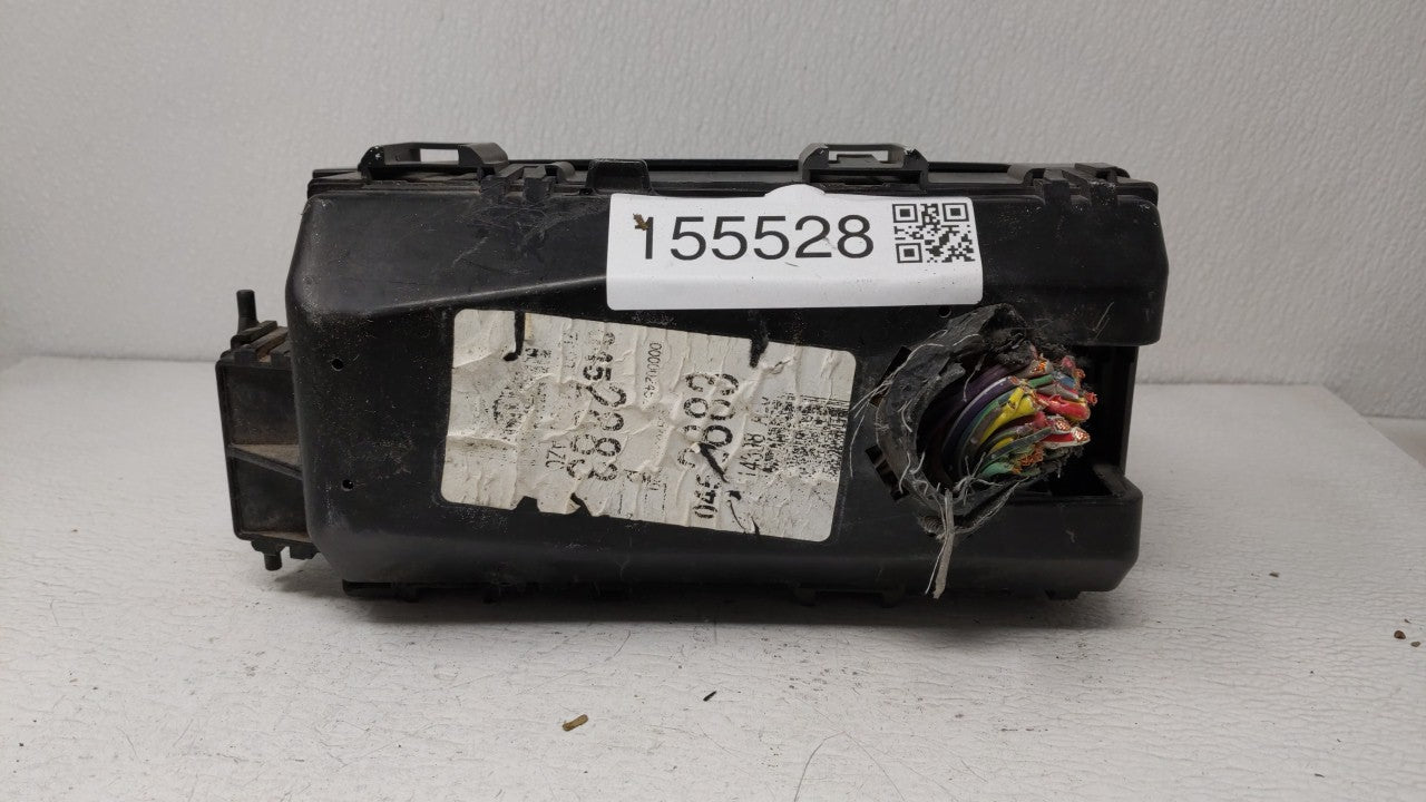 2006 Ford Explorer Fusebox Fuse Box Panel Relay Module P/N:7L2T-14398-AZC Fits OEM Used Auto Parts - Oemusedautoparts1.com
