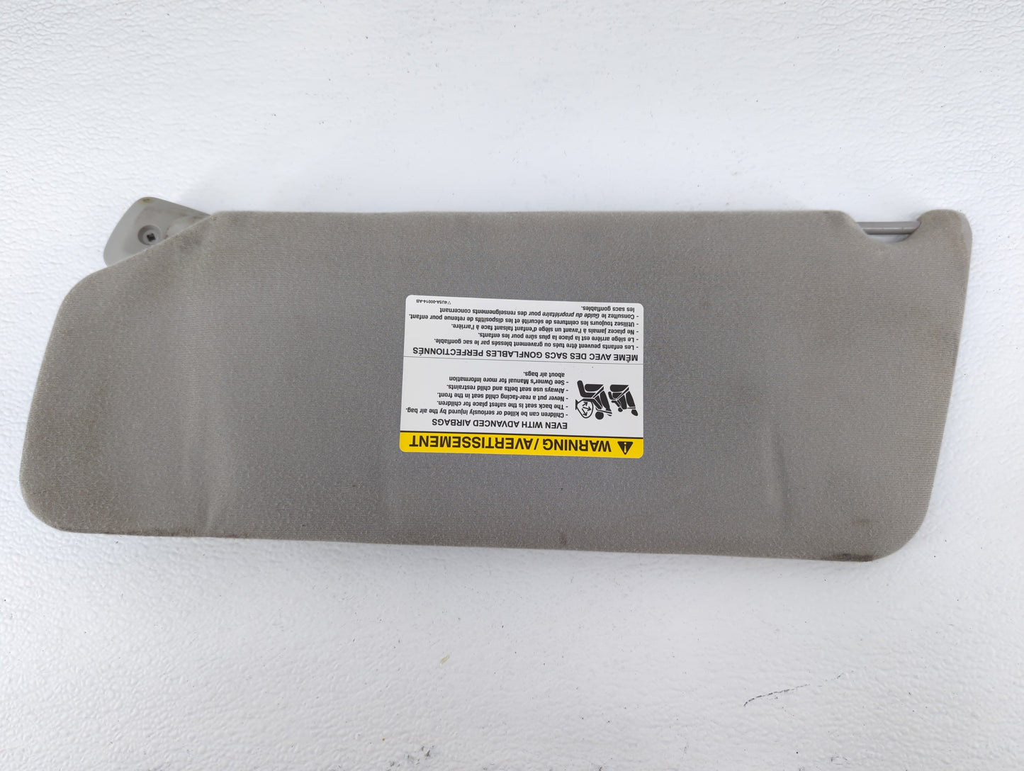 2004-2008 Ford F-150 Sun Visor Shade Replacement Passenger Right Mirror Fits Fits 2004 2005 2006 2007 2008 OEM Used Auto Par