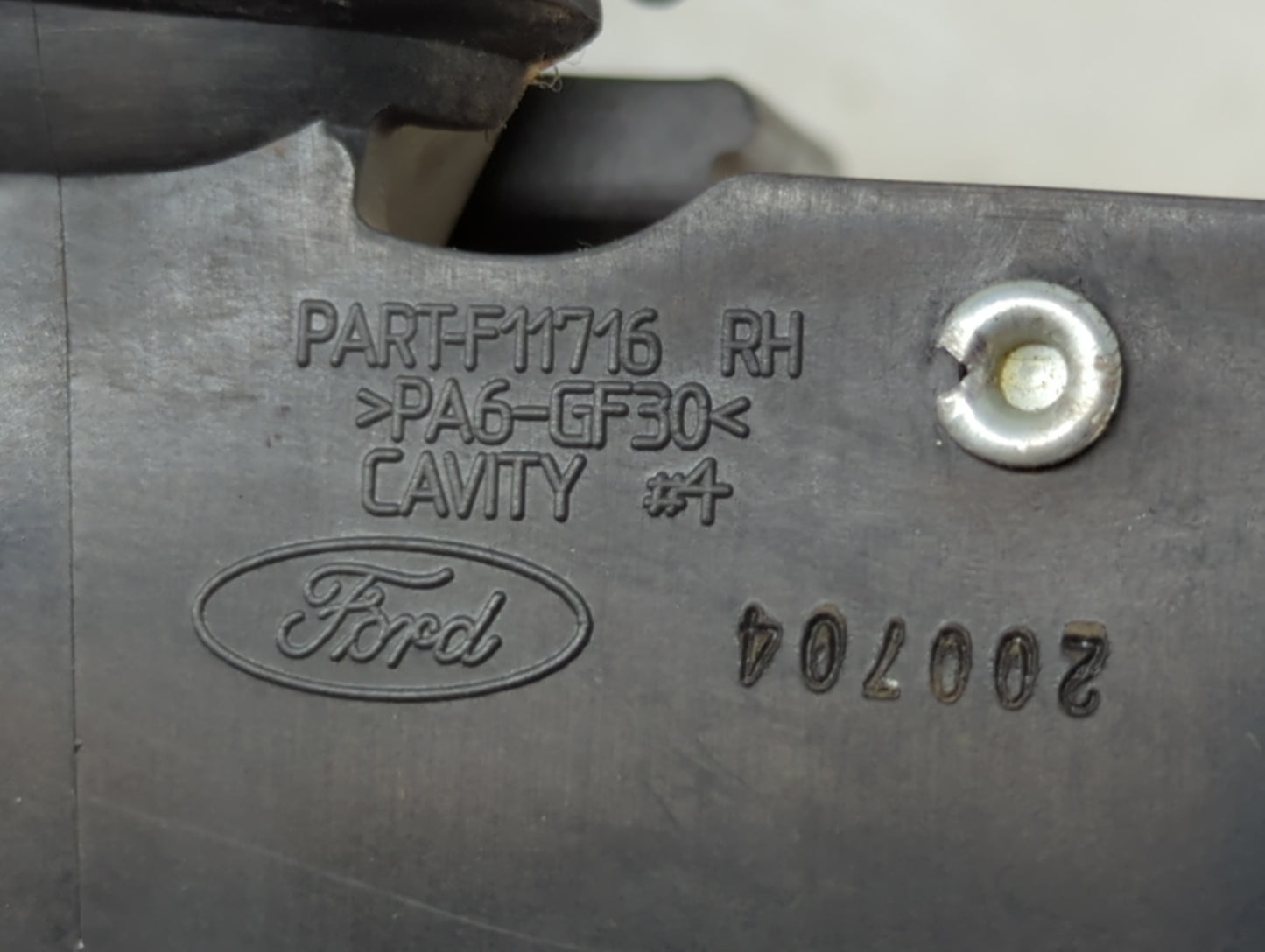 Ford F-150 Passenger Front Right Door Handle Exterior Assembly 680429 - Oemusedautoparts1.com