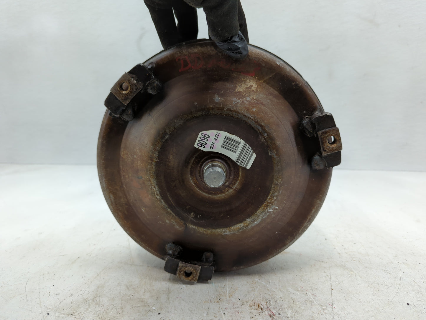 2006 Ford F-350 Super Duty Torque Converter Automatic Transmission OEM P/N:FZFB 24209606 Fits OEM Used Auto Parts - Oemuseda