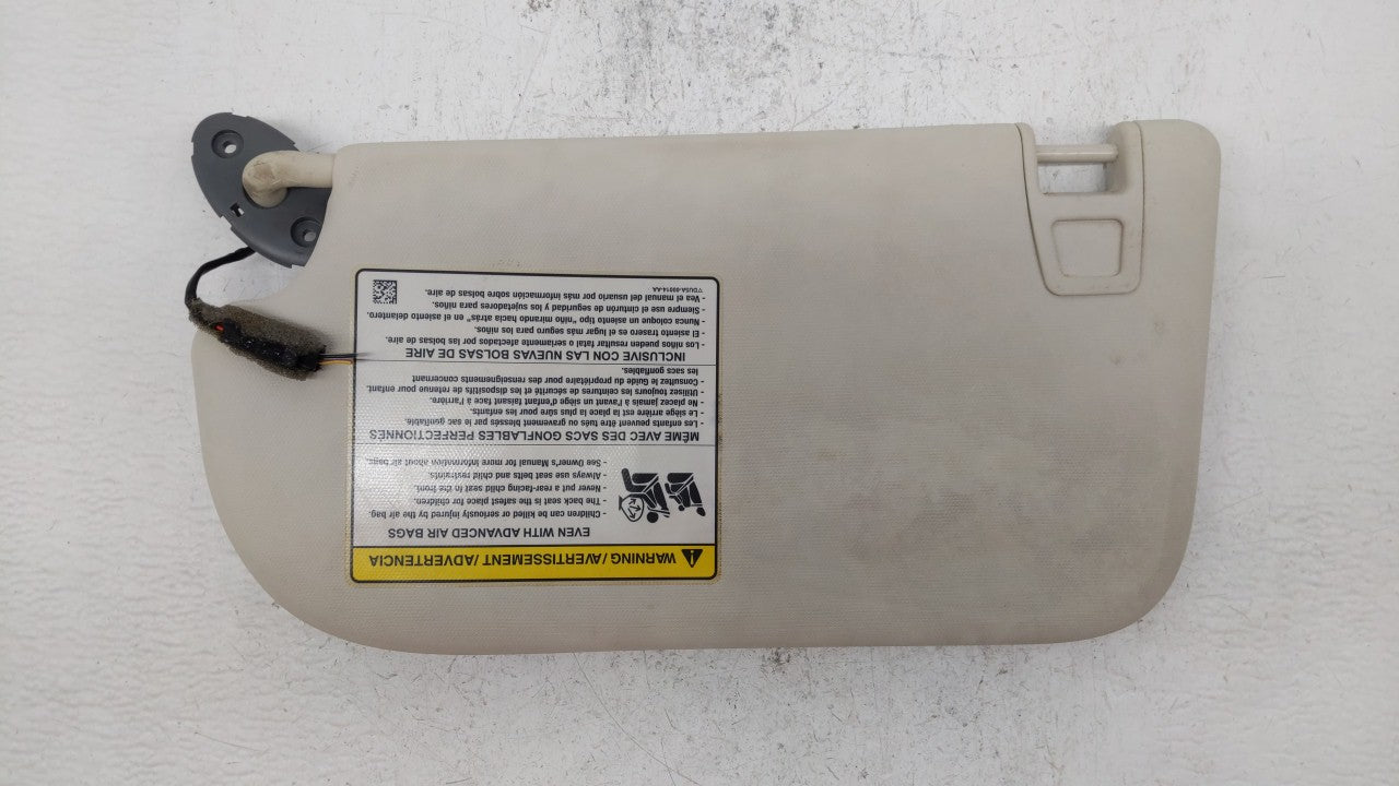 2006-2009 Ford Fusion Sun Visor Shade Replacement Passenger Right Mirror Fits Fits 2006 2007 2008 2009 OEM Used Auto Parts -