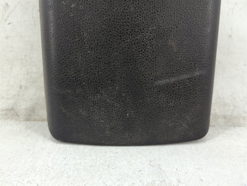 2005-2006 Ford Mustang Center Console Armrest Cover Lid P/N:4R3X-63060A76 Fits Fits 2005 2006 OEM Used Auto Parts