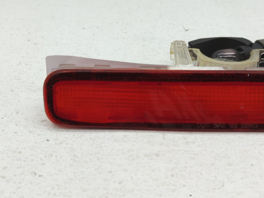 2006 Ford Mustang Third Brake Light Tail Light P/N:4R33-13A613-A Fits OEM Used Auto Parts