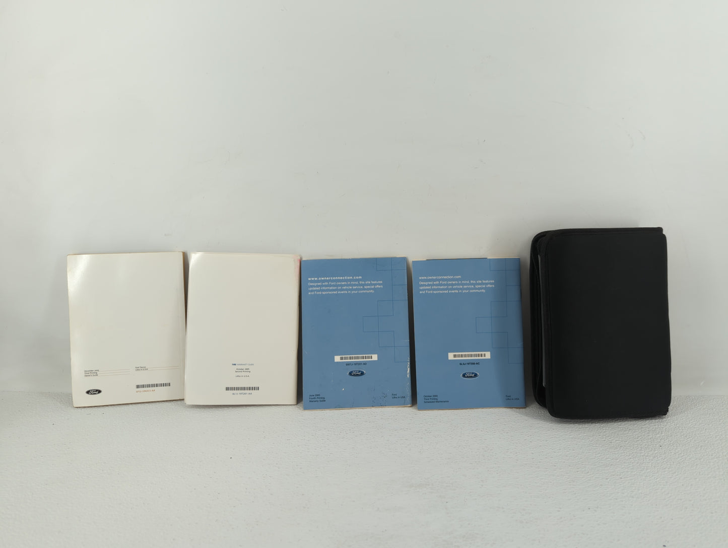 2006 Ford Taurus Owners Manual Book Guide OEM Used Auto Parts - Oemusedautoparts1.com