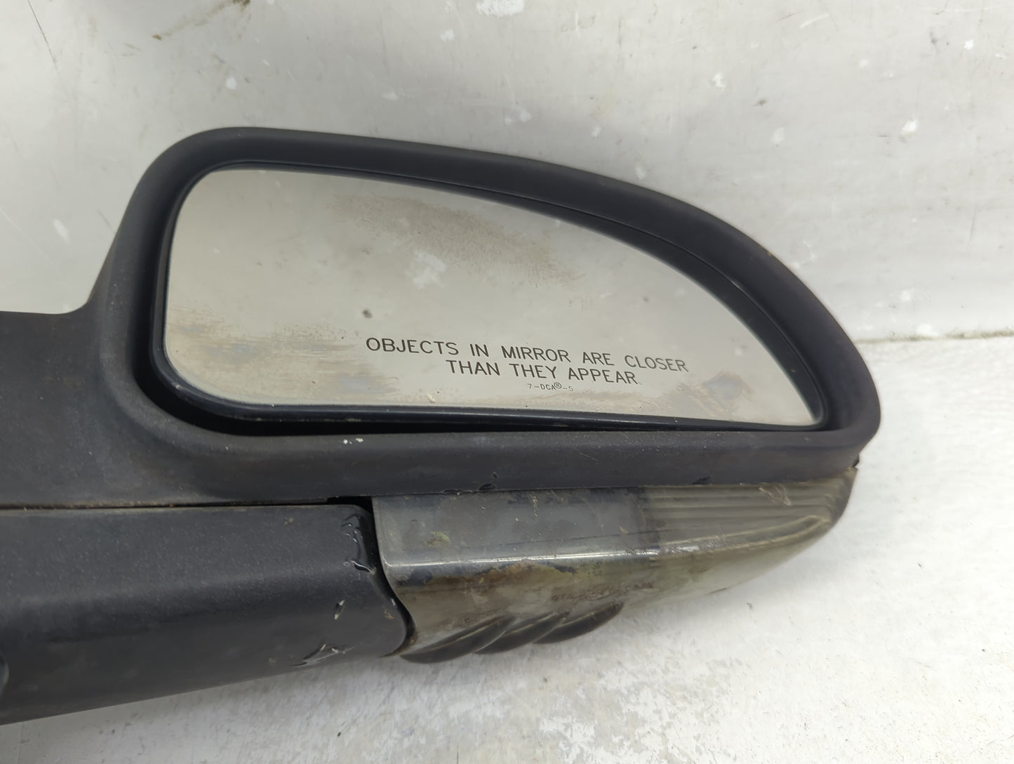 2002-2006 Gmc Envoy Xl Passenger Side View Mirror - Right Door Mirror OEM Used - Oemusedautoparts1.com