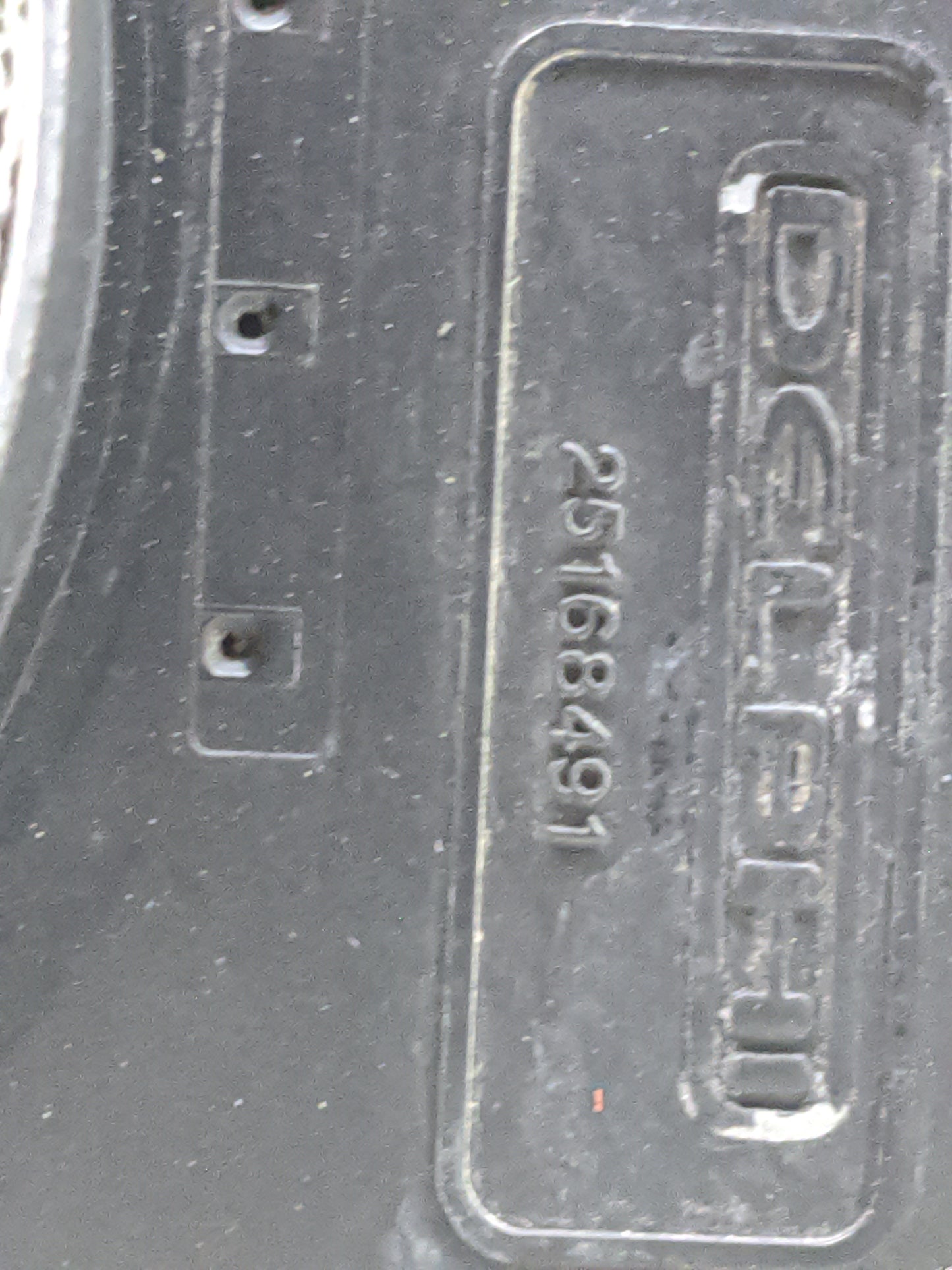 2000-2006 Gmc Yukon Mass Air Flow Meter Maf 1485901 - Oemusedautoparts1.com