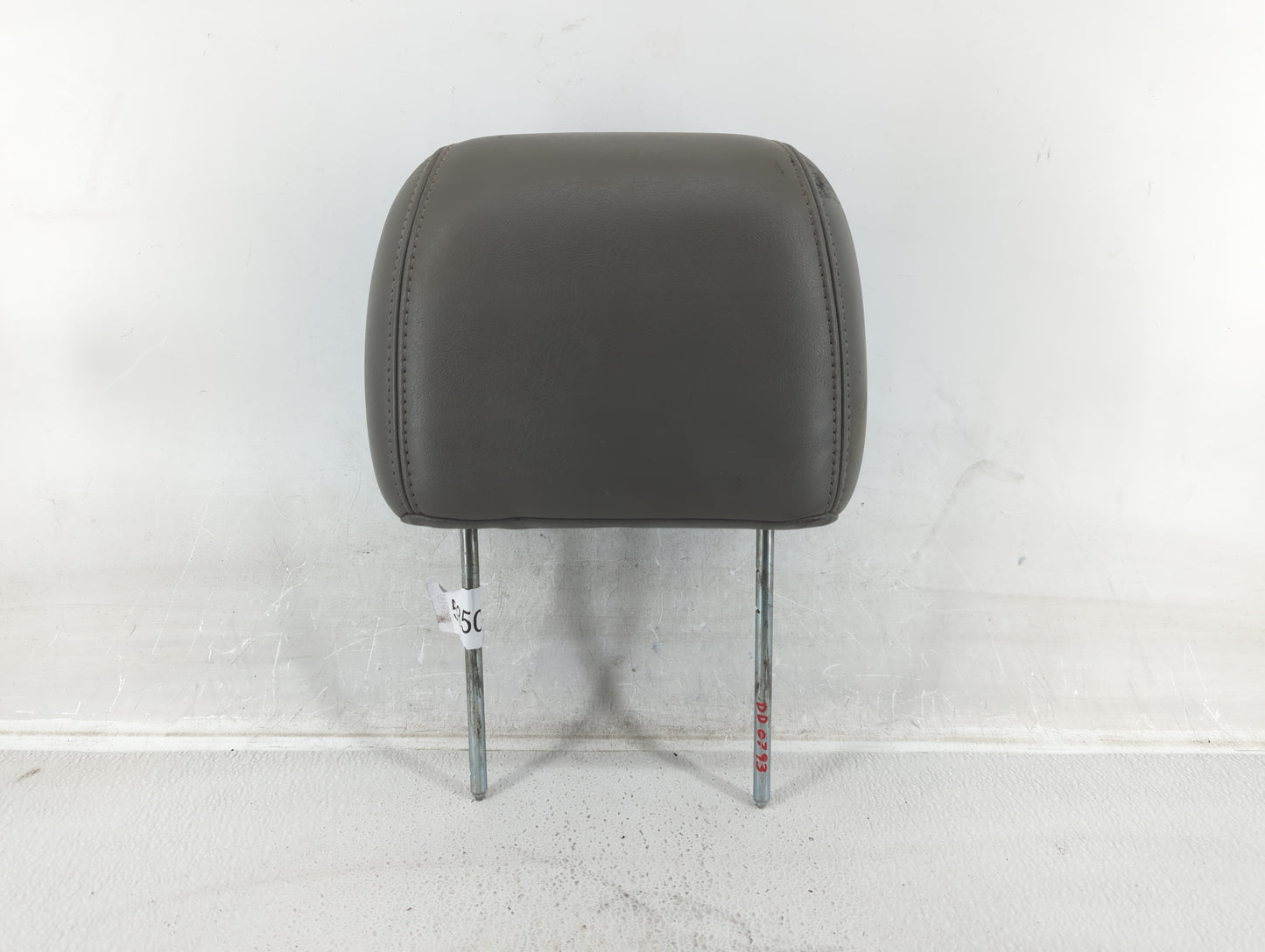 2003-2006 Gmc Yukon Headrest Head Rest Front Driver Passenger Seat Fits Fits 2003 2004 2005 2006 OEM Used Auto Parts - Oemus