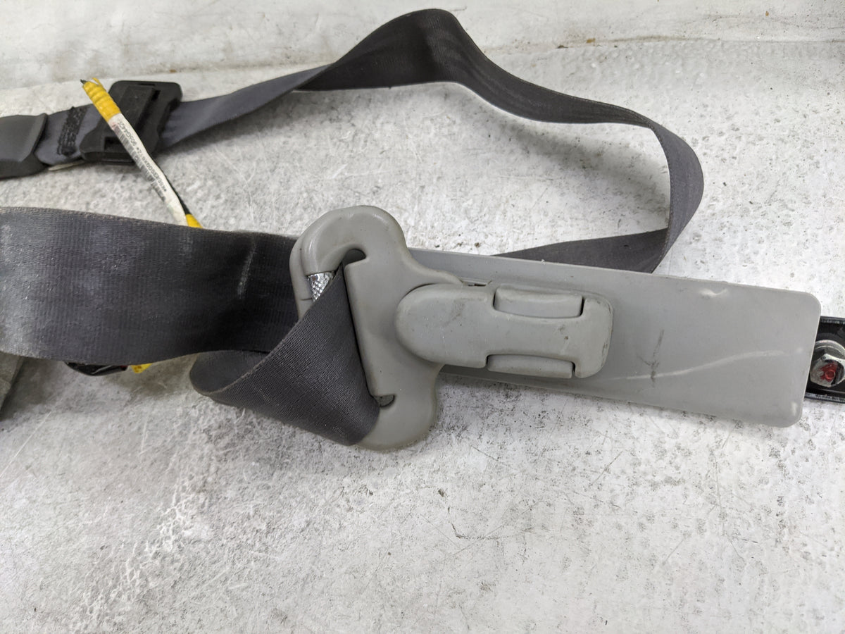 2005-2010 Honda Odyssey Passenger Front Seatbelt Retractor - Oemusedautoparts1.com