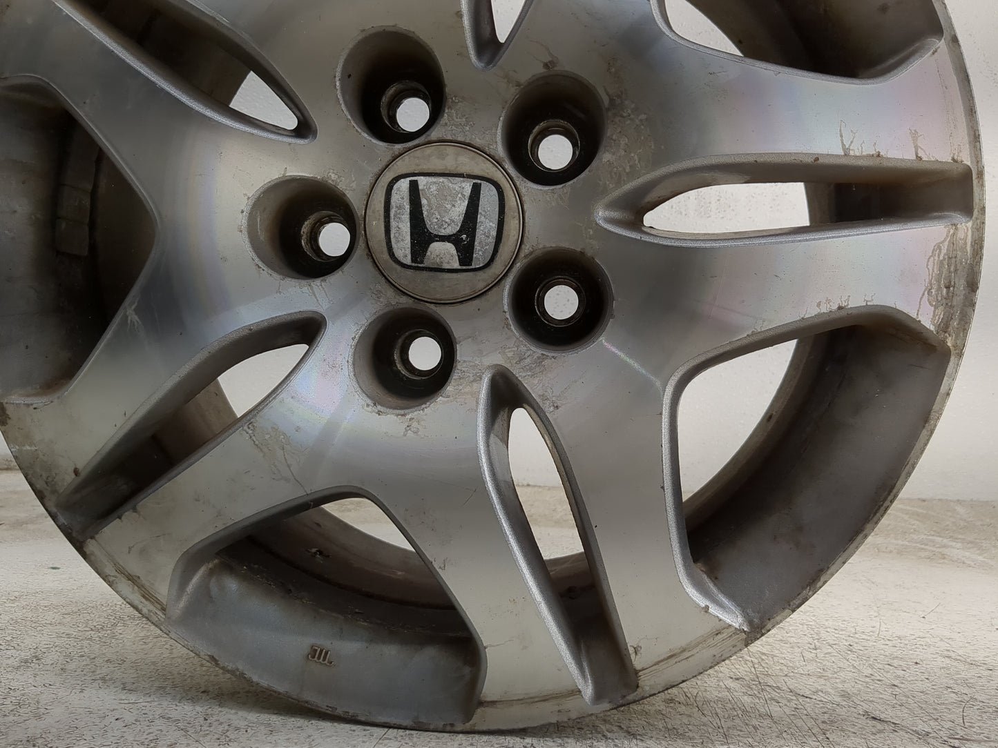 2005-2006 Honda Odyssey Oem Wheel Rim - Oemusedautoparts1.com