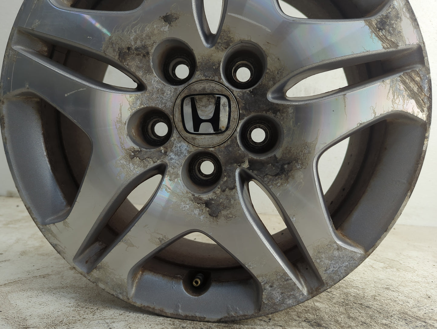 2005-2006 Honda Odyssey Oem Wheel Rim 1178342 - Oemusedautoparts1.com