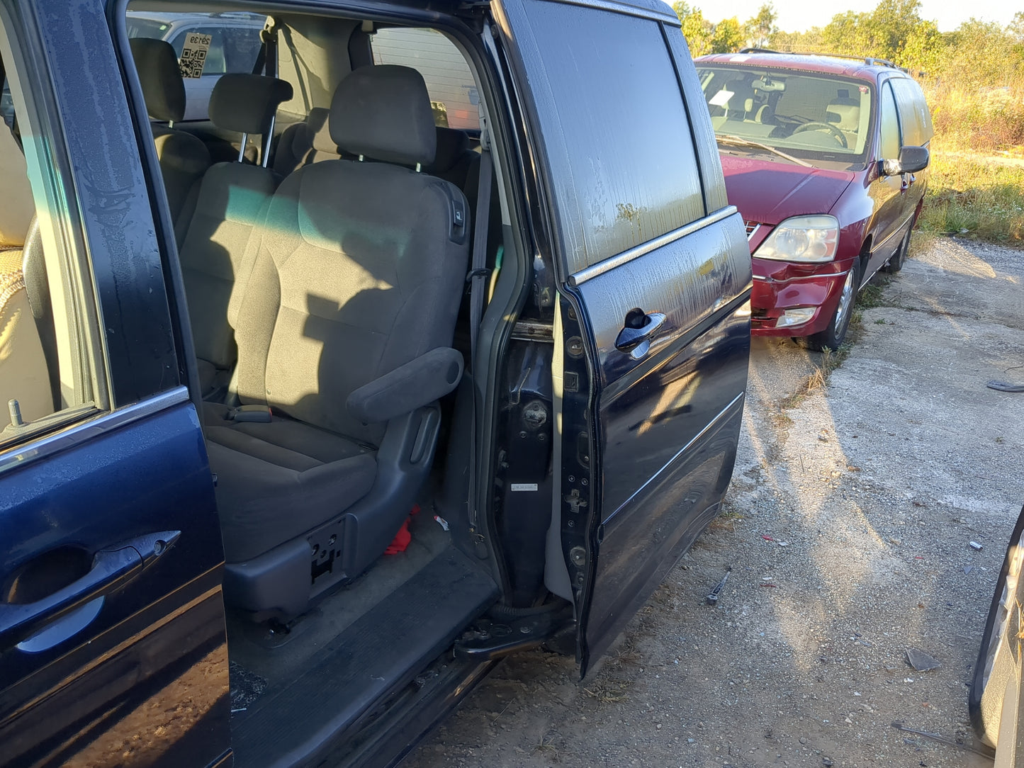 2005-2007 Honda Odyssey Driver Rear Door Oem - Oemusedautoparts1.com