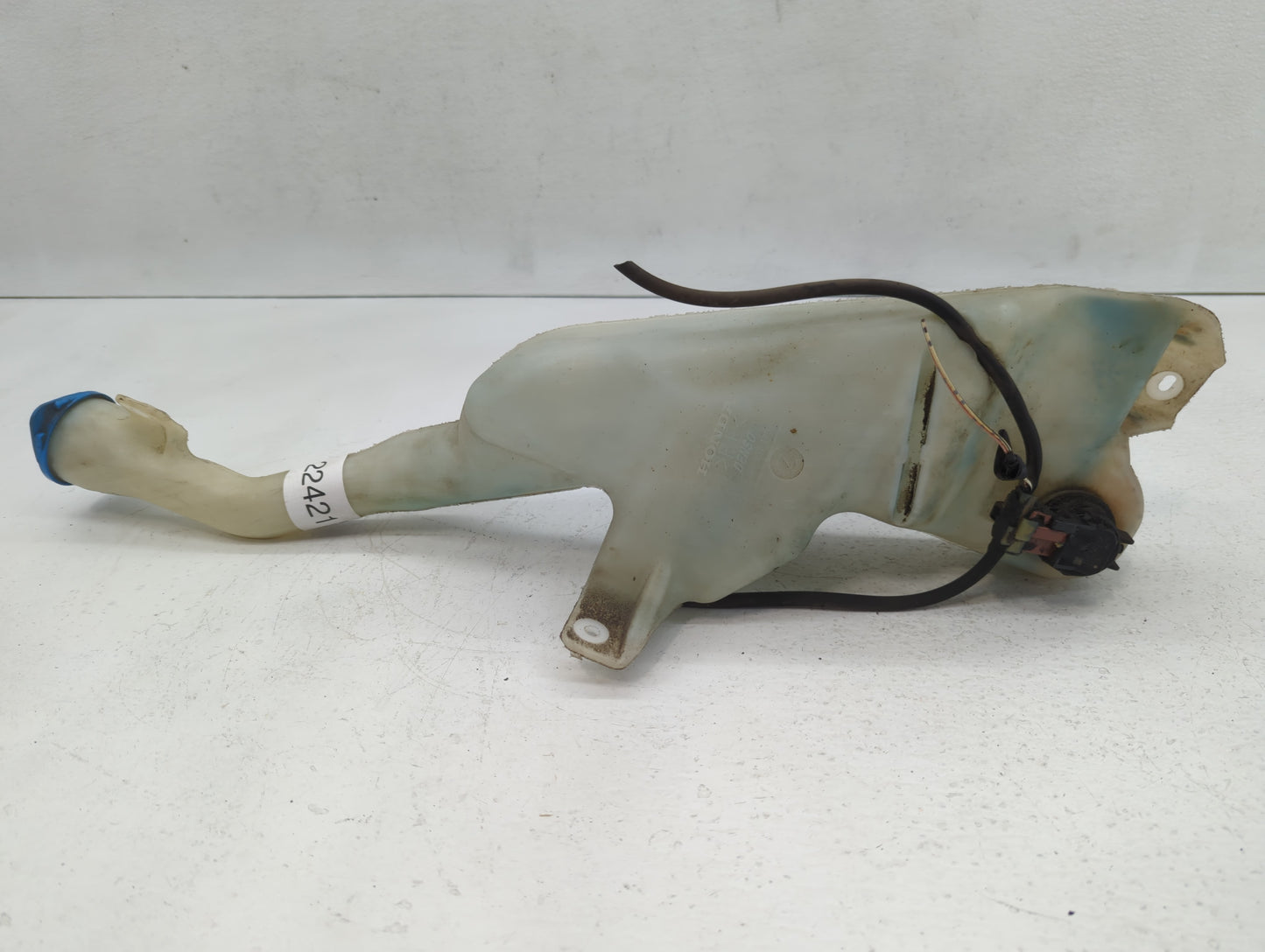 2005-2010 Honda Odyssey Windshield Washer Fluid Reservoir Bottle Oem - Oemusedautoparts1.com