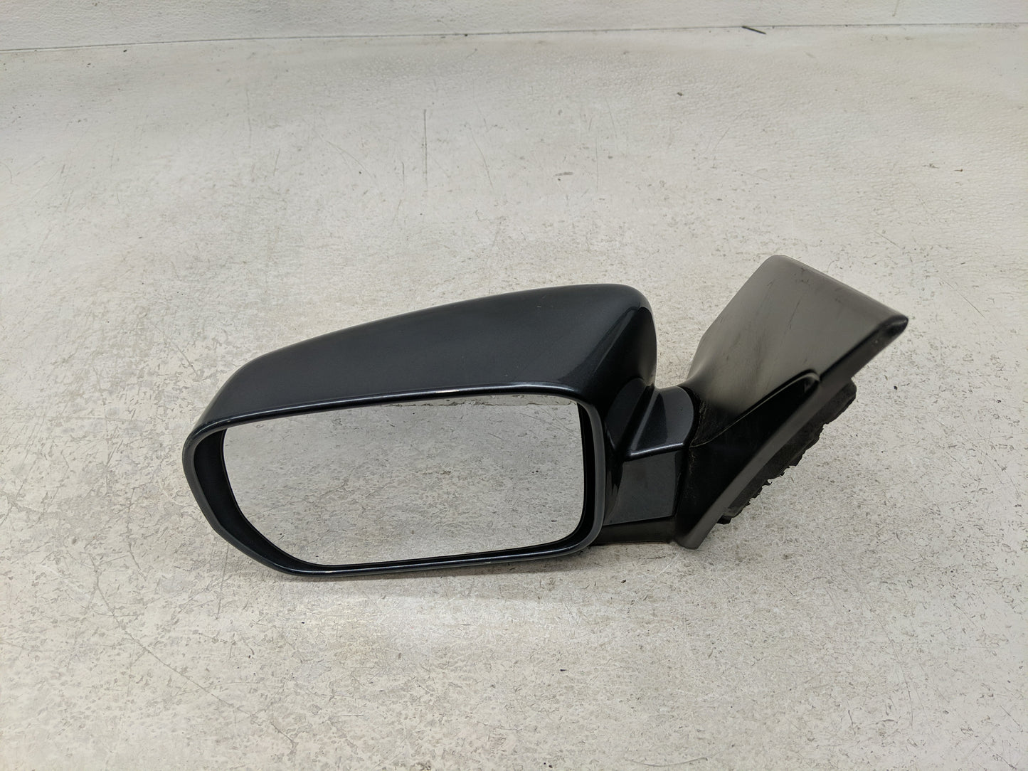 2003-2008 Honda Pilot Driver Side View Mirror - Left Door Mirror OEM Used - Oemusedautoparts1.com