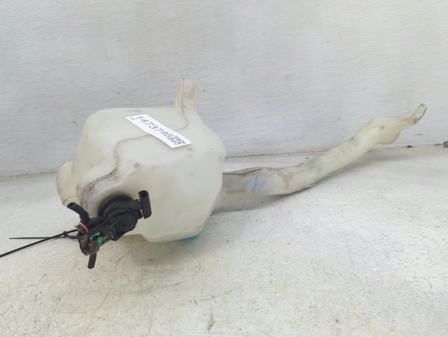 2006-2008 Honda Pilot Windshield Washer Fluid Reservoir Bottle Oem 1473746 - Oemusedautoparts1.com