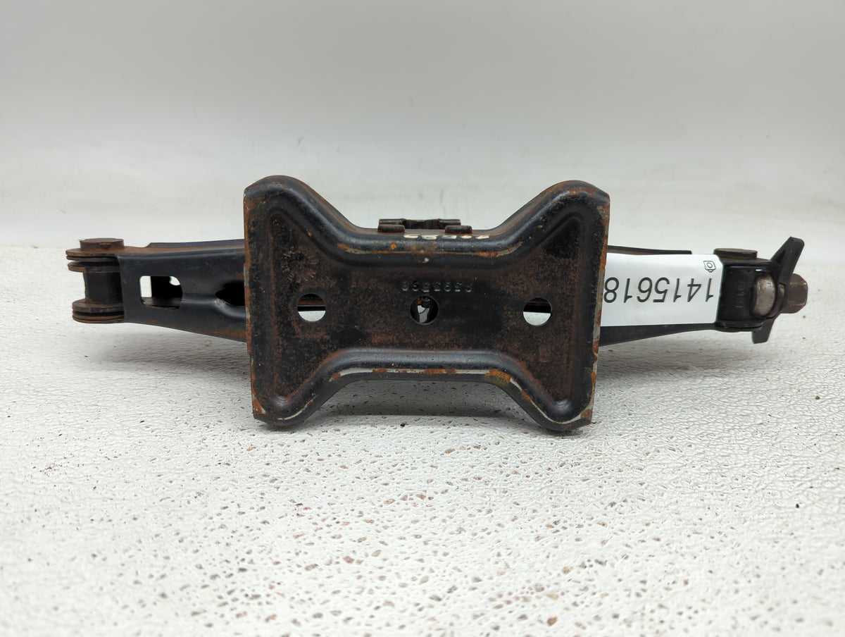 2006 Hummer H3 Spare Scissor Car Jack 1415618 - Oemusedautoparts1.com