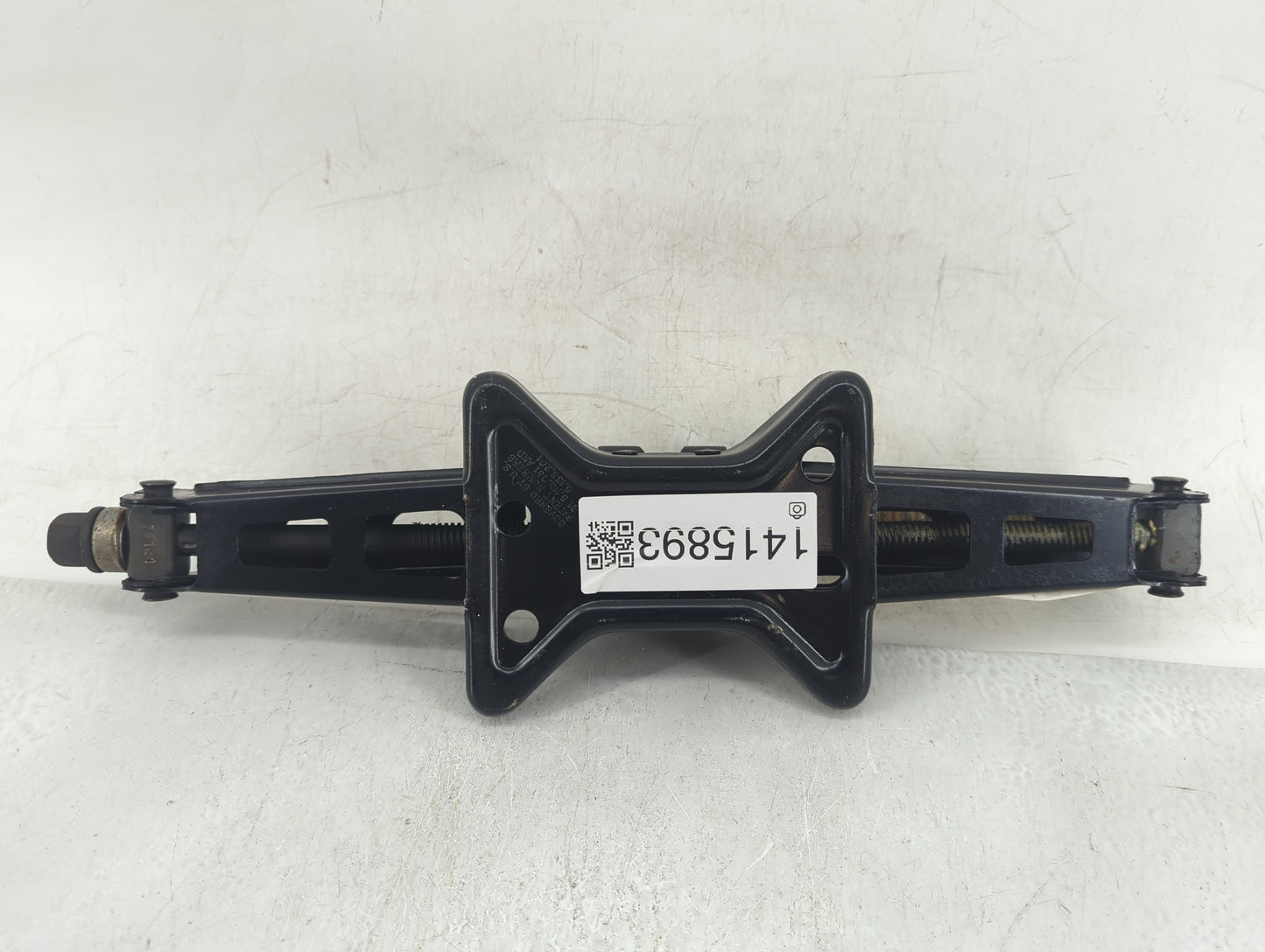 2006 Hummer H3 Spare Scissor Car Jack 1415893 - Oemusedautoparts1.com