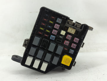 2004-2006 Hyundai Santa Fe PCM Engine Control Computer ECU ECM PCU OEM P/N:91213-26000 Fits Fits 2004 2005 2006 OEM Used Auto Parts