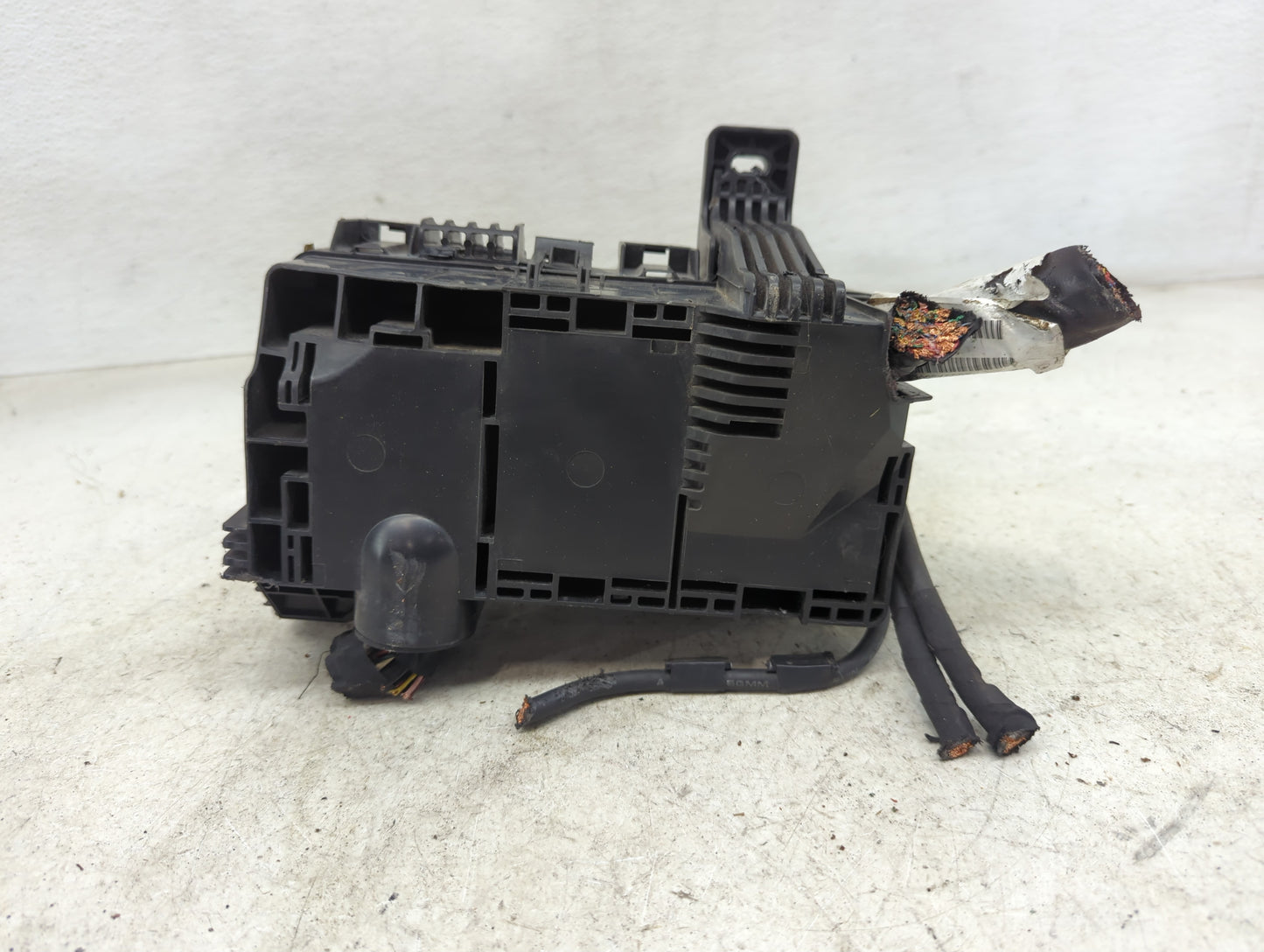 2006 Hyundai Sonata Fusebox Fuse Box Panel Relay Module P/N:91950-3K540 Fits OEM Used Auto Parts - Oemusedautoparts1.com