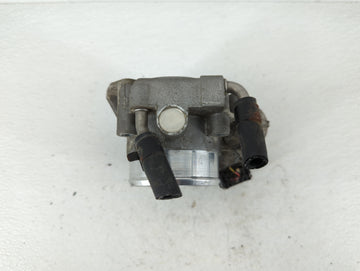 2006-2010 Hyundai Sonata Throttle Body P/N:35100-25200 Fits Fits 2006 2007 2008 2009 2010 2011 2012 2013 OEM Used Auto Parts