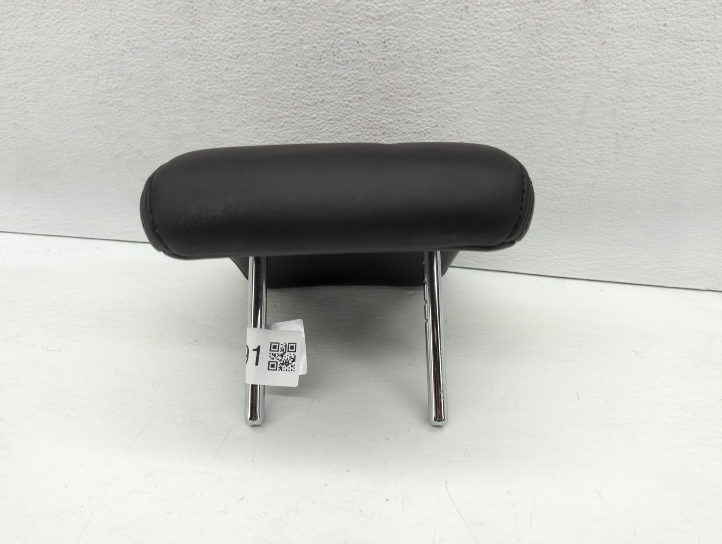 2006-2007 Infiniti M35 Headrest Head Rest Front Driver Passenger Seat Fits Fits 2006 2007 OEM Used Auto Parts - Oemusedautop