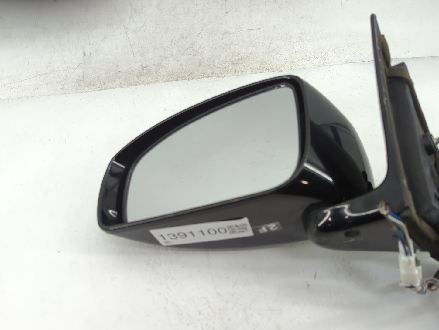 2006-2008 Infiniti M45 Driver Side View Mirror - Left Door Mirror OEM Used - Oemusedautoparts1.com