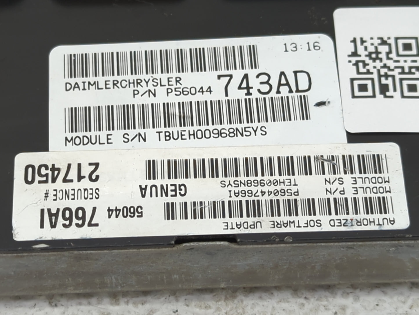 2006 Jeep Commander PCM Engine Control Computer ECU ECM PCU OEM P/N:P56044743AD 56044766AI, 04825202AB Fits OEM Used Auto Pa