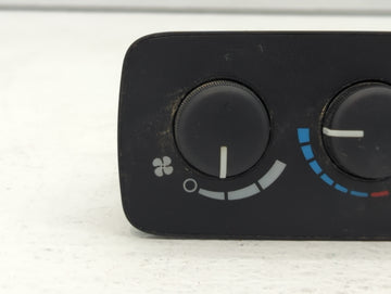 2006-2010 Jeep Commander Climate Control Module Temperature AC/Heater Replacement P/N:P55116949AB P55116949AC Fits OEM Used Auto Parts