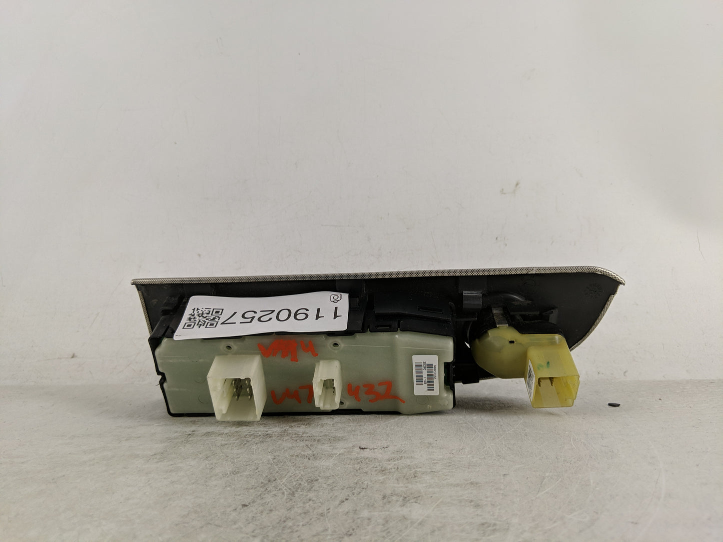 2006-2010 Jeep Grand Cherokee Master Power Window Switch Replacement Driver Side Left P/N:56040524AF X35008303TZ Fits OEM Us