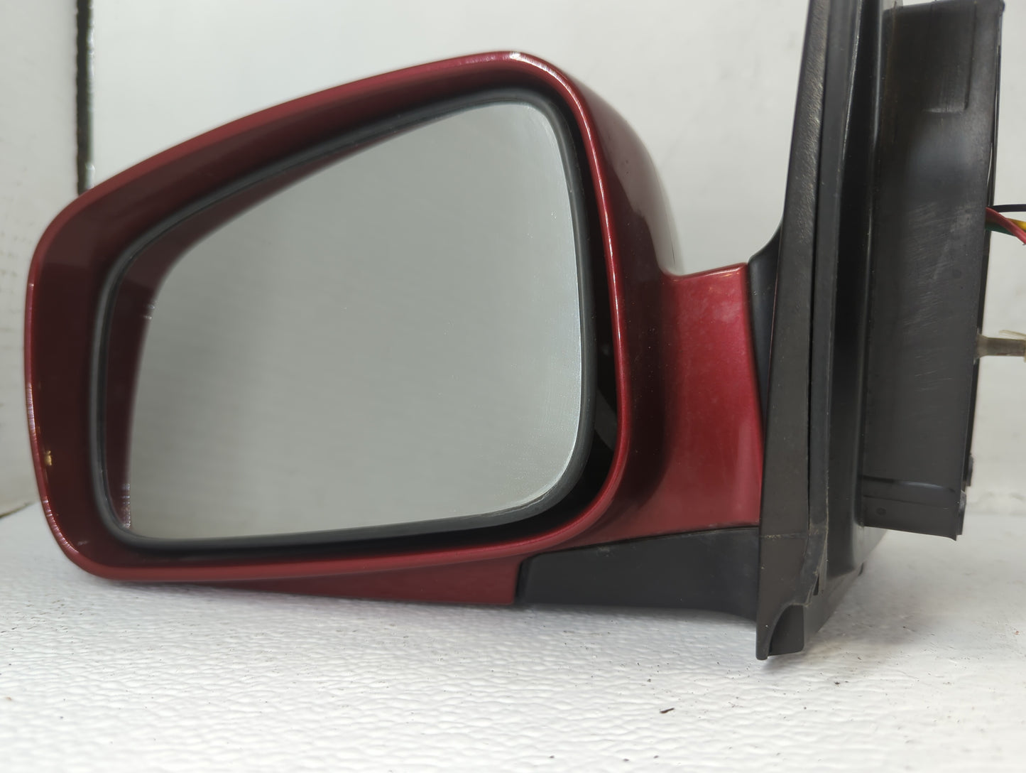 2003-2009 Kia Sorento Driver Side View Mirror - Left Door Mirror OEM Used - Oemusedautoparts1.com