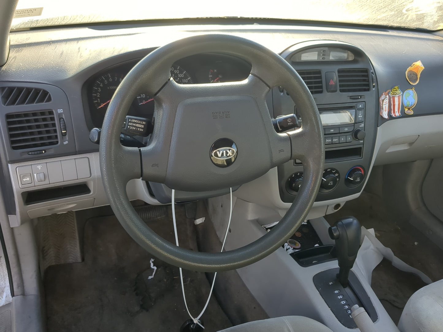 2004-2006 Kia Spectra Air Bag Driver Left Steering Wheel Mounted - Oemusedautoparts1.com