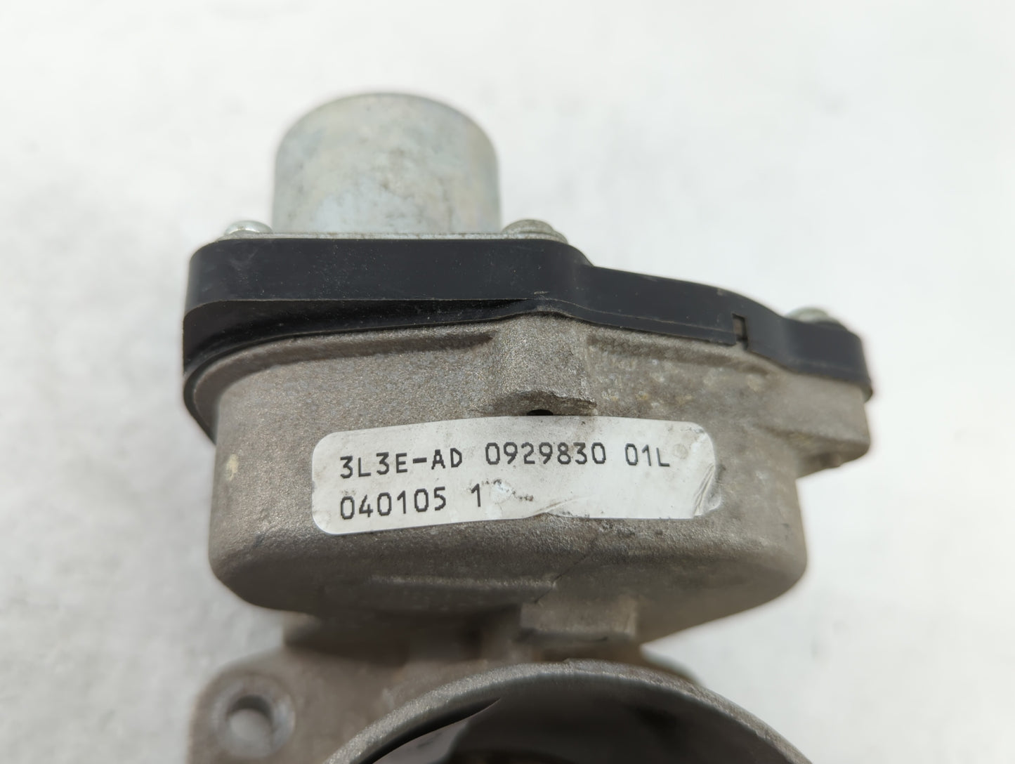 2006 Lincoln Mark Lt Throttle Body P/N:6L3E-AA 8L3F-9F991-CB, 8L3E-AA, 8L3E-9F991-BA Fits Fits 2004 2005 2007 2008 2009 2010