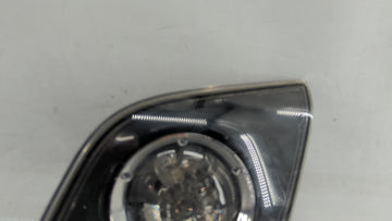 2006 Mazda 3 Tail Light Assembly Passenger Right OEM P/N:P2913 Fits OEM Used Auto Parts