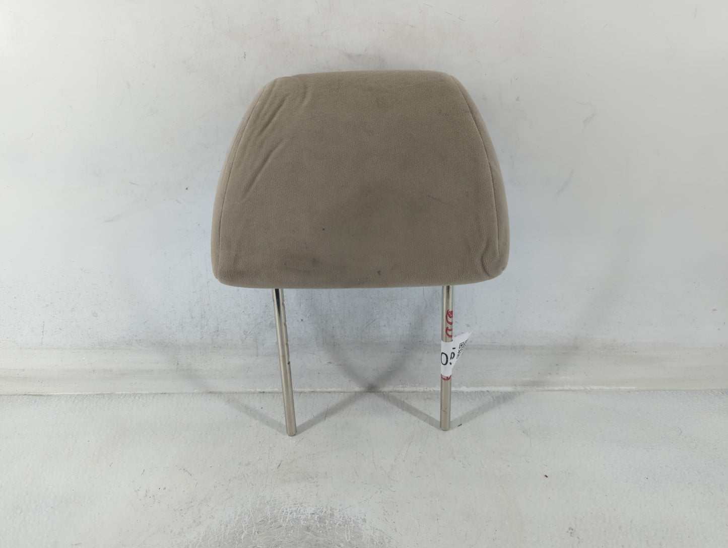 2004-2006 Mazda Mpv Headrest Head Rest Front Driver Passenger Seat Beige - Oemusedautoparts1.com