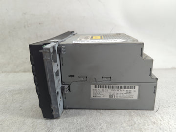2006 Mercedes-Benz E-Class Radio AM FM Cd Player Receiver Replacement P/N:BE7040 A2118203097, 01652559 Fits Fits 2005 2007 2008 OEM Used Auto Parts