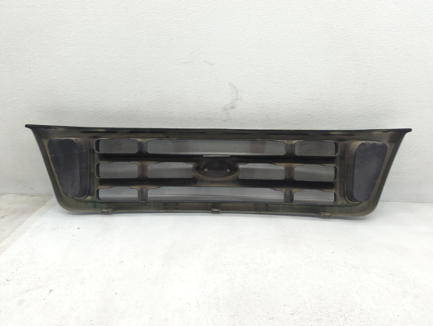 Mercedes-benz E350 Front Bumper Grille Cover - Oemusedautoparts1.com