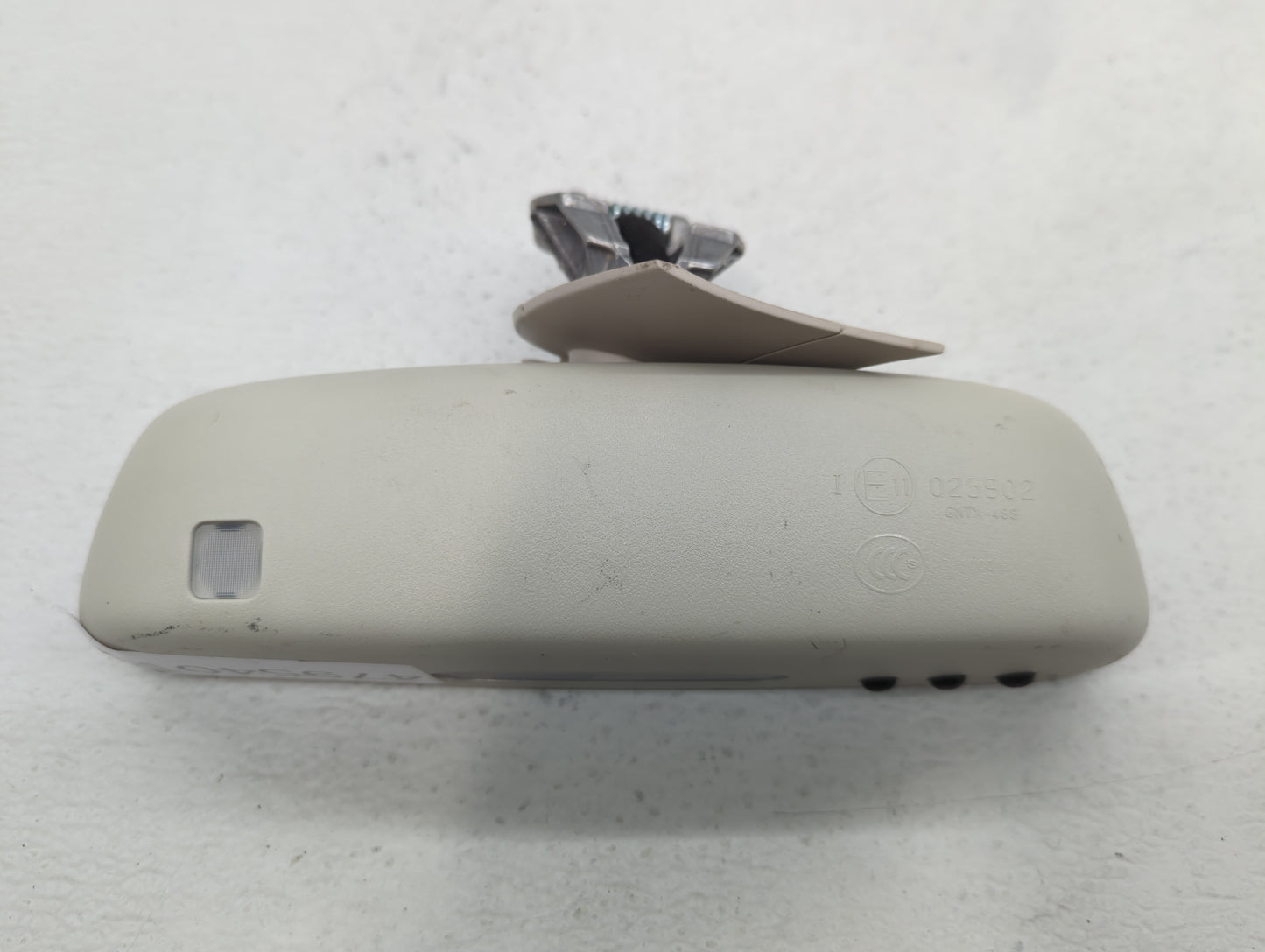 2006 Mercedes-Benz Ml450 Interior Rear View Mirror Replacement OEM P/N:E11025902 010696 Fits OEM Used Auto Parts - Oemusedau