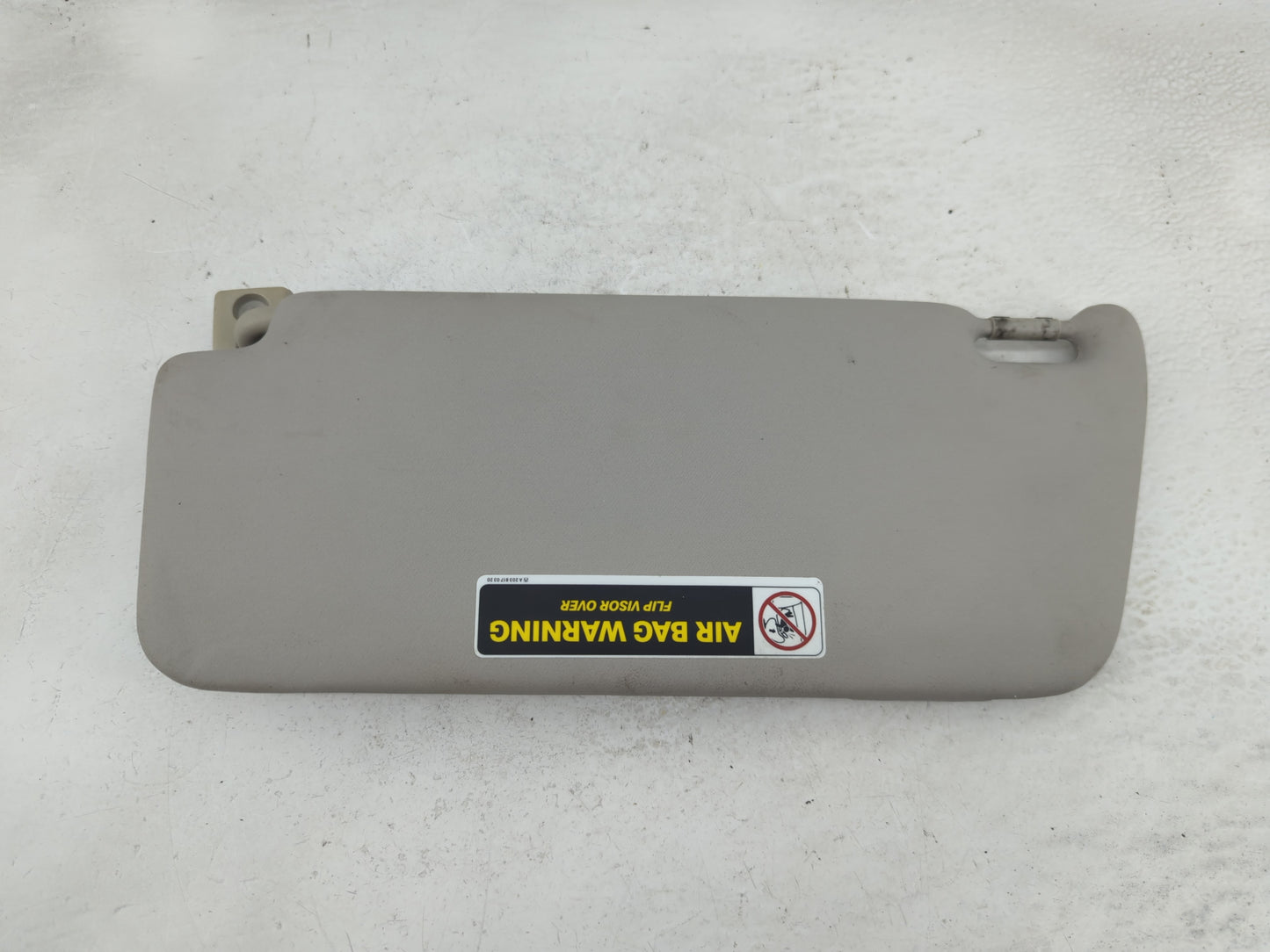 2005-2006 Mercedes-Benz S600 Sun Visor Shade Replacement Passenger Right Mirror Fits Fits 2005 2006 OEM Used Auto Parts - Oe