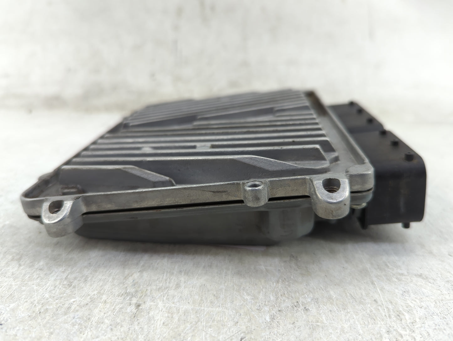 2006 Mercedes E350 PCM Engine Control Computer ECU ECM PCU OEM P/N:A2721531679 0261209040, A0024467340 Fits OEM Used Auto Pa