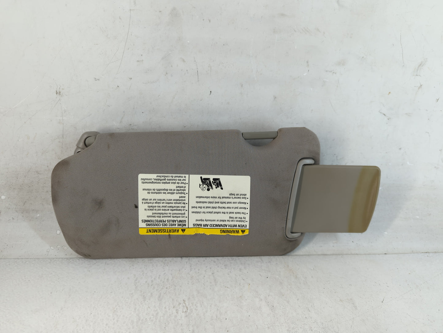 2005-2006 Nissan Altima Sun Visor Shade Replacement Passenger Right Mirror Fits Fits 2005 2006 OEM Used Auto Parts - Oemused