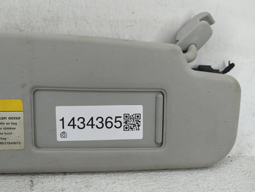 2005-2006 Nissan Altima Sun Visor Shade Replacement Passenger Right Mirror Fits Fits 2005 2006 OEM Used Auto Parts
