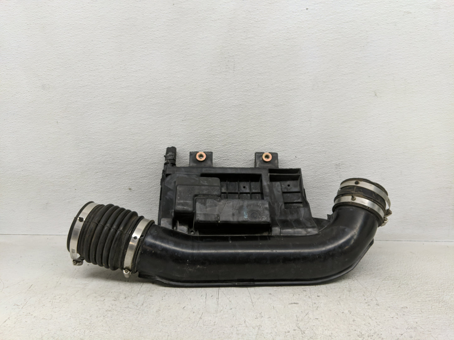 2005-2019 Nissan Frontier Air Cleaner Intake-duct Hose Tube - Oemusedautoparts1.com