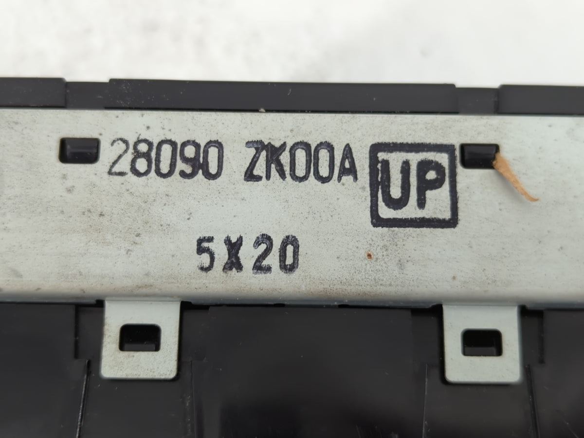 2006-2006 Nissan Maxima Information Radio Display Screen 828978 - Oemusedautoparts1.com