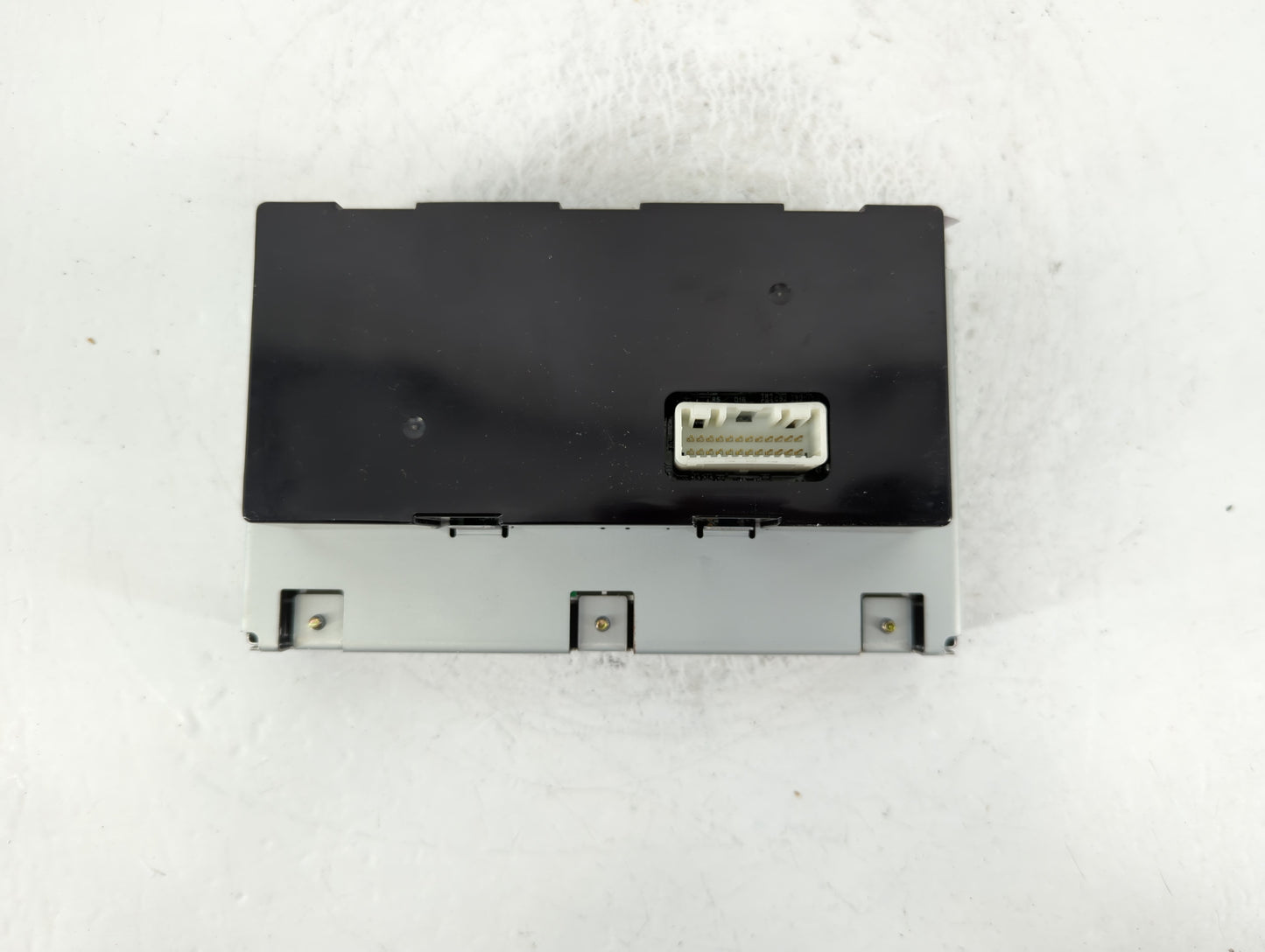 2006 Nissan Maxima Radio AM FM Cd Player Receiver Replacement P/N:28090 ZK00A 28188 ZK01A Fits OEM Used Auto Parts - Oemused