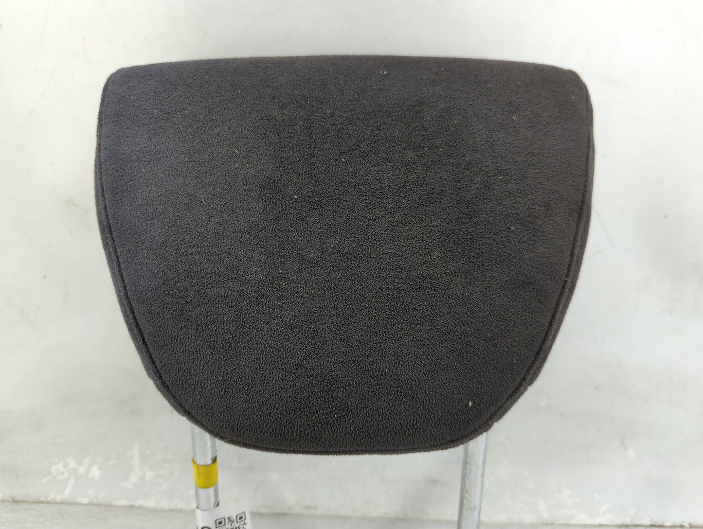 2006 Nissan Murano Headrest Head Rest Rear Center Seat Fits OEM Used Auto Parts - Oemusedautoparts1.com
