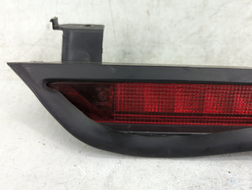 2005 Nissan Pathfinder Passenger Right Side Deck Lid Mounted Tail Light